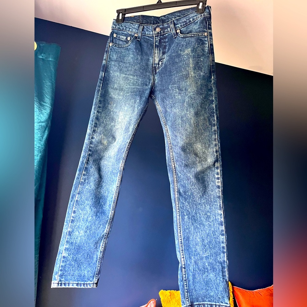 Men’s size 30x30 Levi’s skinny jeans, like new condition